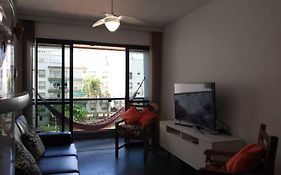 Aconchegante apartamento no Guarujá